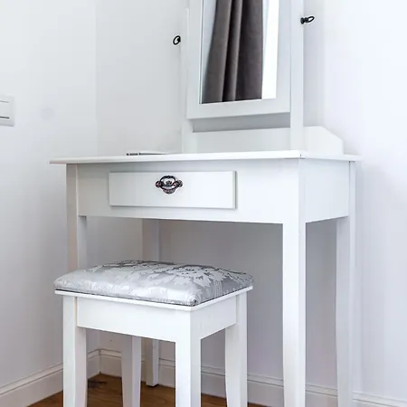 Carmen Sylva Collection - Exclusive