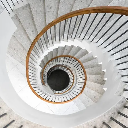 Carmen Sylva Collection - Exclusive *