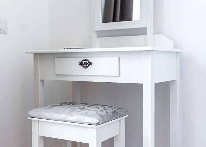 Carmen Sylva Collection - Exclusive