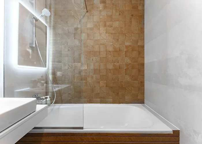 Carmen Sylva Collection - Exclusive