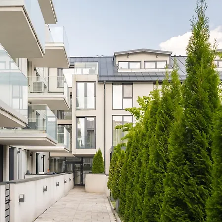 Carmen Sylva Collection - Exclusive Бухарест