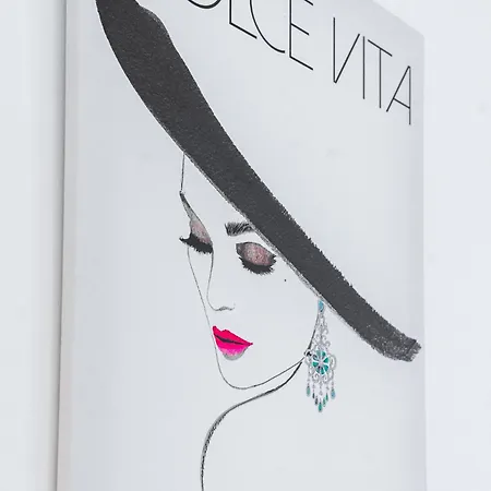 Carmen Sylva Collection - Exclusive *