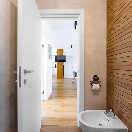 Carmen Sylva Collection - Exclusive